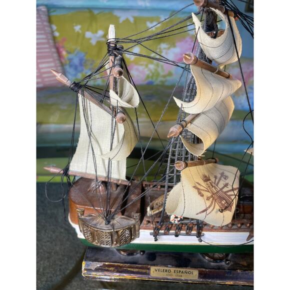 VELERO ESPANOL Ano 1768 Vtg Sailboat Model Ship Wooden Boat - Picture 3 of 16